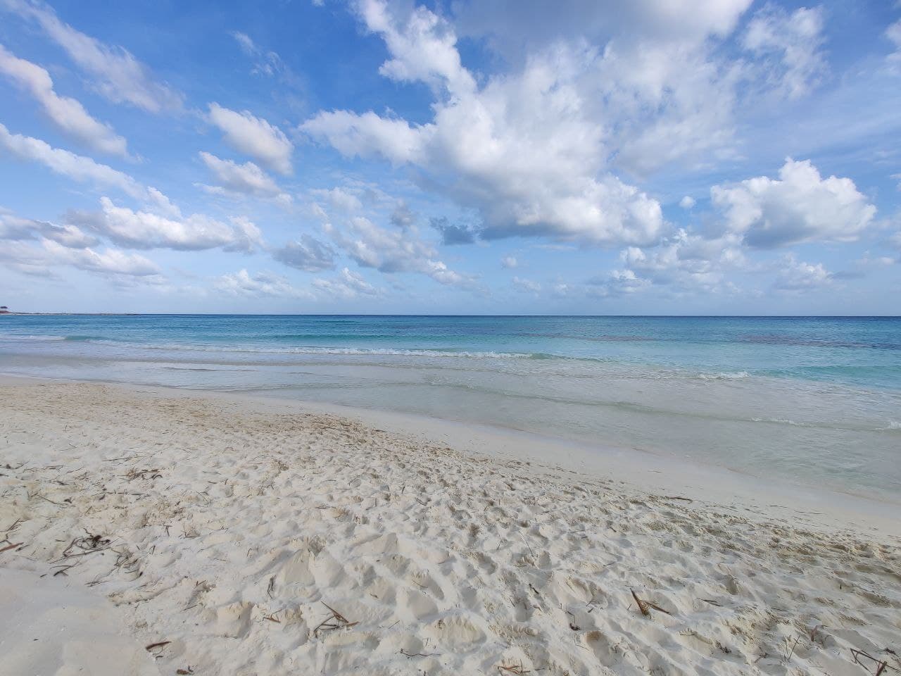Blog post: Top 10 Hidden Beaches in Riviera Maya You Can Explore by Scooter