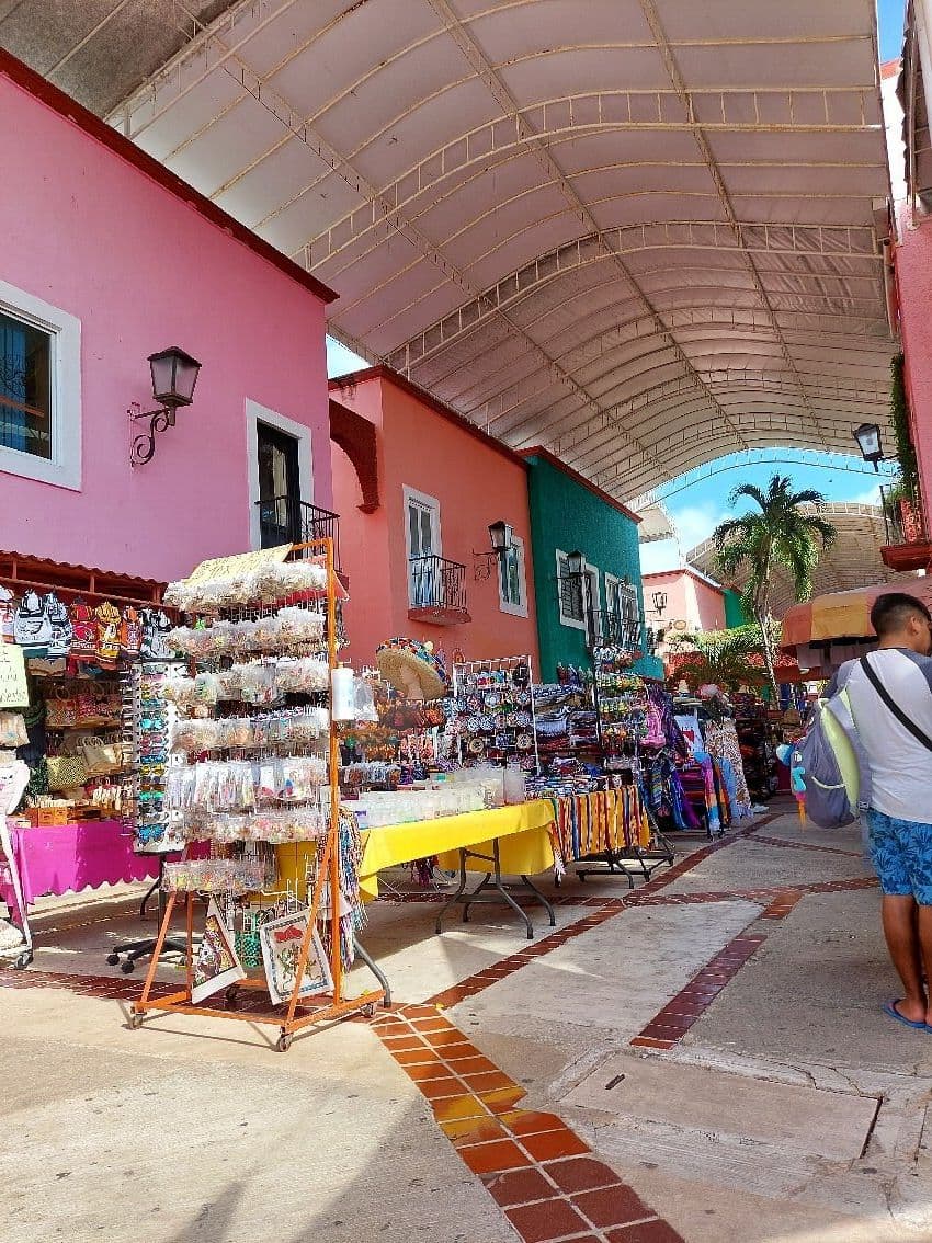 Colorful souvenir stalls inside Mercado 28 in Cancun
